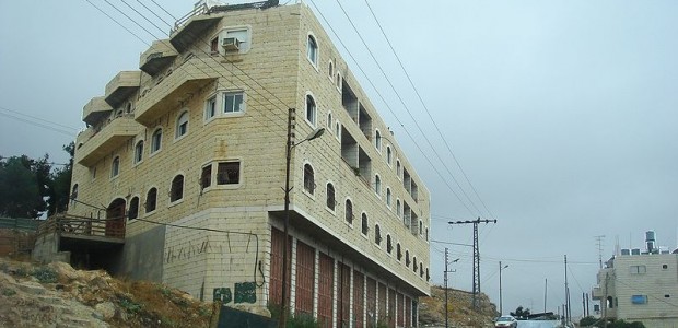 הצלחנו להביא לאישור כניסת יהודים לבית השלום בפעילות משותפת של אנשי קבוצת 'הליכוד שלי' ואורית סטרוק תושבת היישוב היהודי בחברון וראש ארגון 'זכויות האדם ביש"ע'. שר הביטחון אהוד ברק חתם...